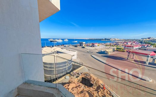 3 bed with incredible sea views BW01