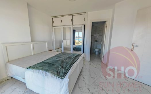 3 bed with incredible sea views BW01